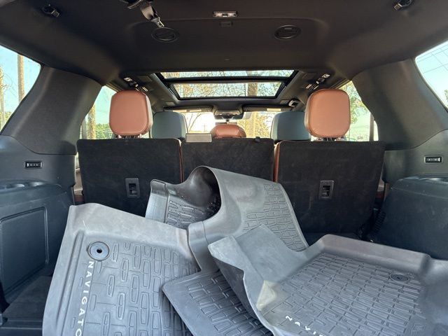 2025 Lincoln Navigator Reserve 4x4 - 22979849 - 16