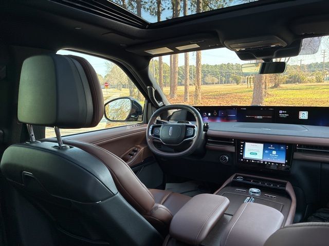 2025 Lincoln Navigator Reserve 4x4 - 22979849 - 25