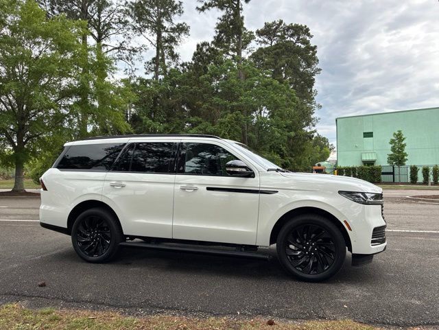 2025 Lincoln Navigator Reserve 4x4 - 23016380 - 1