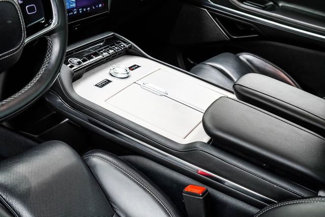 2025 Lincoln Navigator L Reserve 4x4 - 23002842 - 19