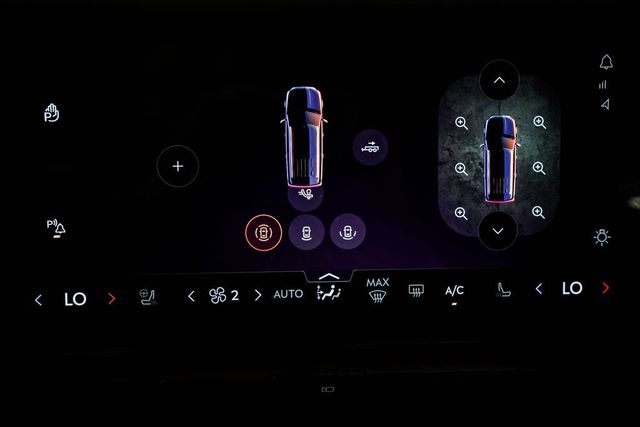 2025 Lincoln Navigator L Reserve 4x4 - 23002842 - 32