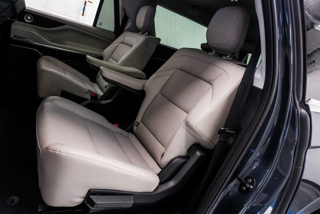 2025 Lincoln Navigator L Reserve 4x4 - 22963522 - 8