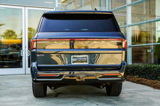 2025 Lincoln Navigator L Reserve 4x4 - 23003440 - 9