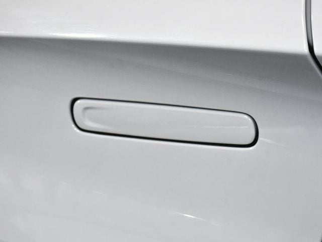 2025 Lotus Emira V6 - 22997766 - 11