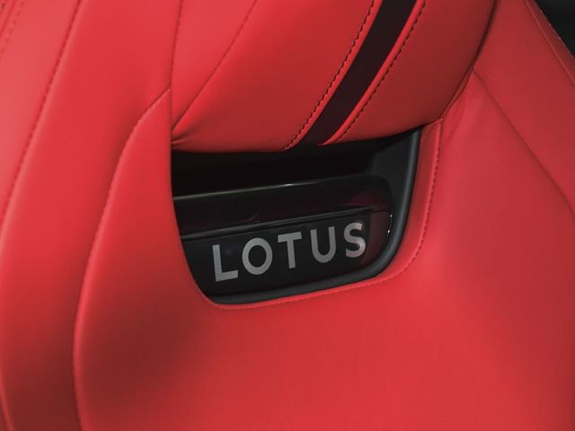 2025 Lotus Emira V6 - 22997766 - 51