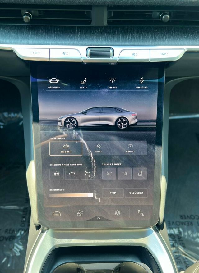 2025 Lucid Air Pure RWD - 23058237 - 28