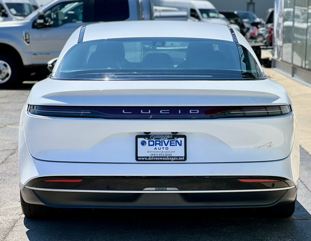 2025 Lucid Air Pure RWD - 23058237 - 40