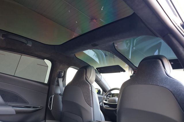 2025 Lucid Air Touring - 23018617 - 26