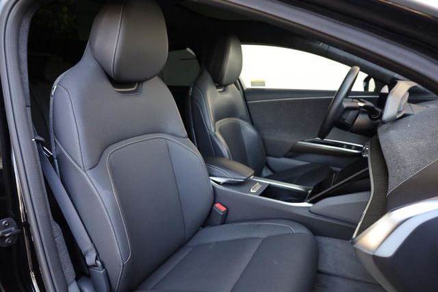 2025 Lucid Air Touring - 23018617 - 29