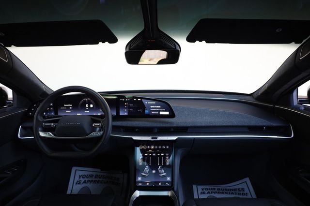 2025 Lucid Air Touring - 23018617 - 32