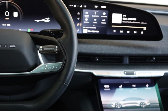 2025 Lucid Air Touring - 23018617 - 35