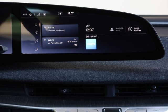 2025 Lucid Air Touring - 23018617 - 42