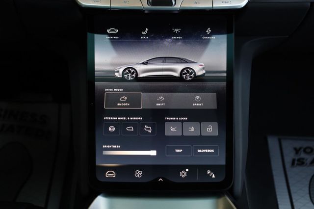 2025 Lucid Air Touring - 23018617 - 46