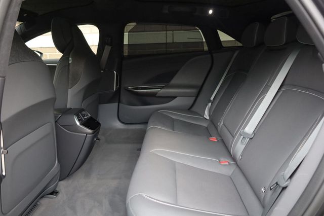 2025 Lucid Air Touring - 23065955 - 19