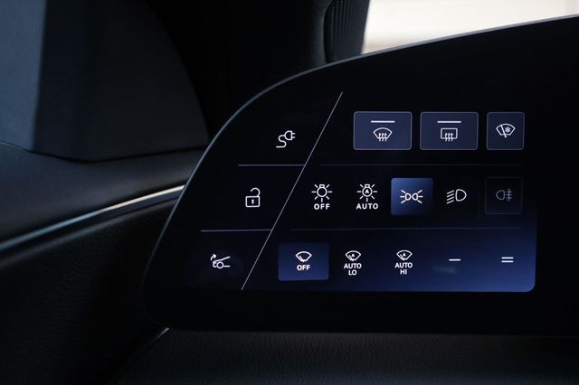 2025 Lucid Air Touring - 23065955 - 43