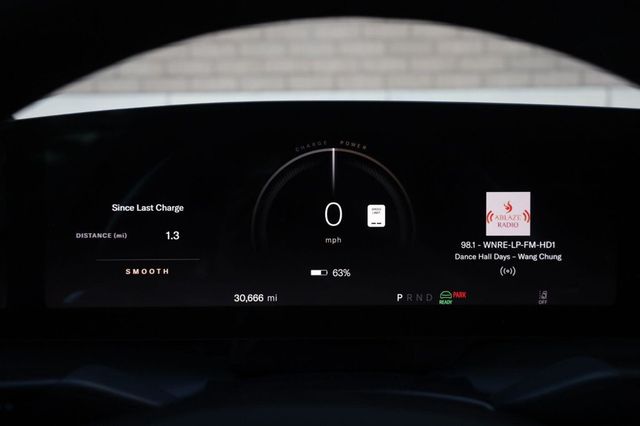 2025 Lucid Air Touring - 23067536 - 40