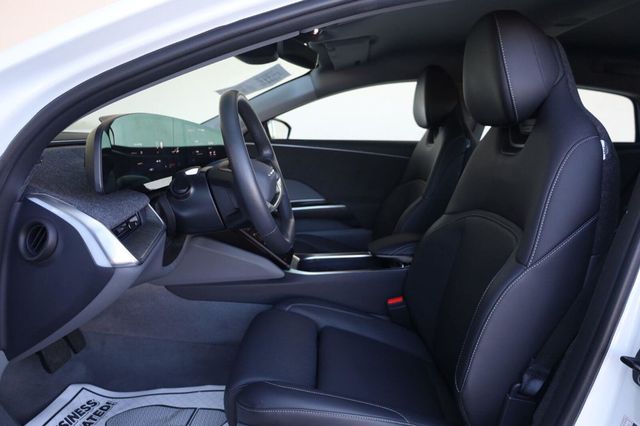 2025 Lucid Air Touring - 23080717 - 13