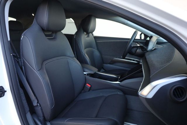 2025 Lucid Air Touring - 23080717 - 23