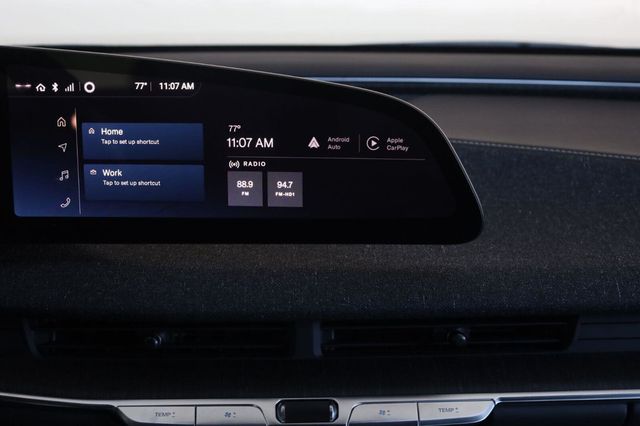 2025 Lucid Air Touring - 23080717 - 41