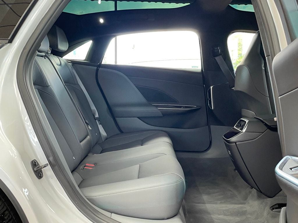 2025 Lucid Air Touring AWD - 23022911 - 22
