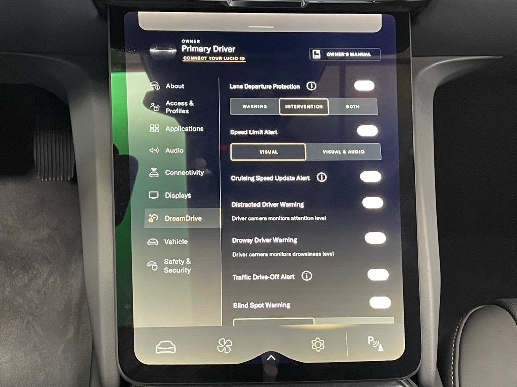 2025 Lucid Air Touring AWD - 23022911 - 38