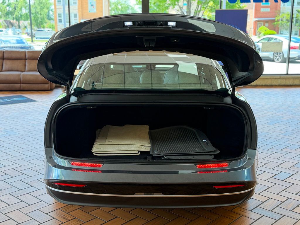 2025 Lucid Air Touring AWD - 23043328 - 19