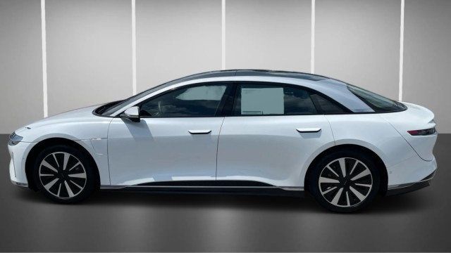 2025 Lucid Air Touring AWD - 23064234 - 10
