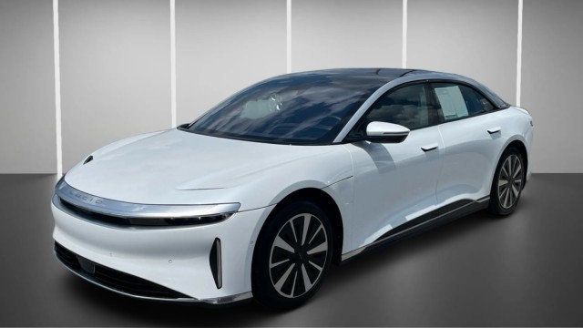 2025 Lucid Air Touring AWD - 23064234 - 11