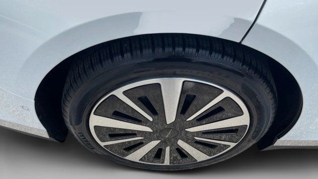 2025 Lucid Air Touring AWD - 23064234 - 4