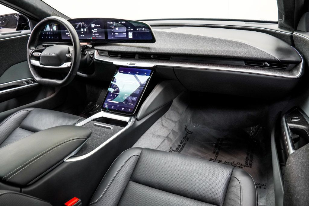 Lucid Air photo 22