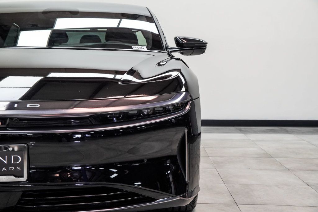 Lucid Air photo 4