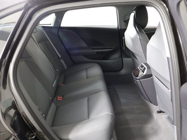 2025 Lucid Air Touring AWD - 23043761 - 37