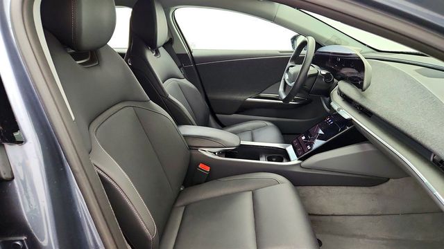 2025 Lucid Air Touring AWD w/ 19'' Aero Range Wheels - 23030666 - 24