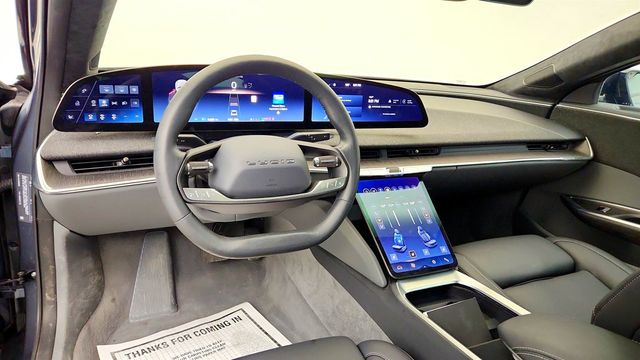 2025 Lucid Air Touring AWD with 20'' Wheels - 23029974 - 11