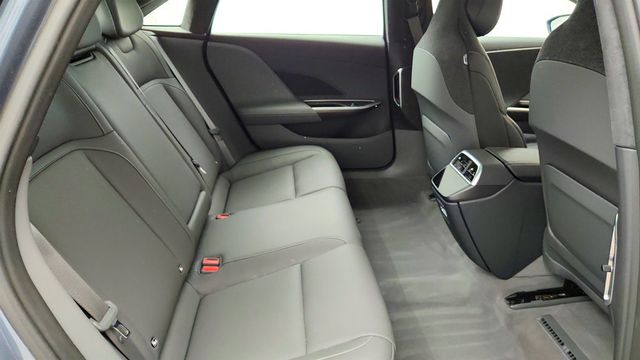 2025 Lucid Air Touring AWD with 20'' Wheels - 23029974 - 23