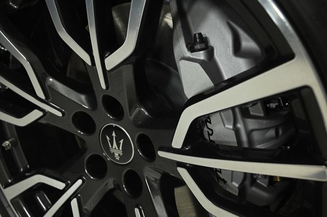 2025 Maserati Grecale Base - 22975672 - 24