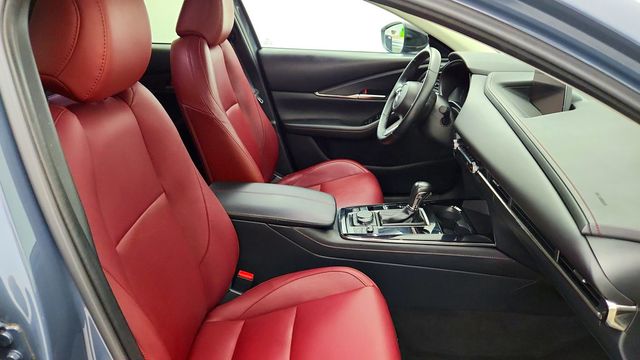 2025 Mazda CX-30 2.5 S Carbon Edition AWD w/ Red Leather, Bose Audio & Moonroof - 23092748 - 23