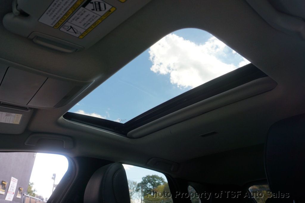 2025 Mazda CX-30 2.5 S Preferred Package AWD CARPLAY REAR CAMERA SUNROOF HOT SEAT - 22937065 - 30