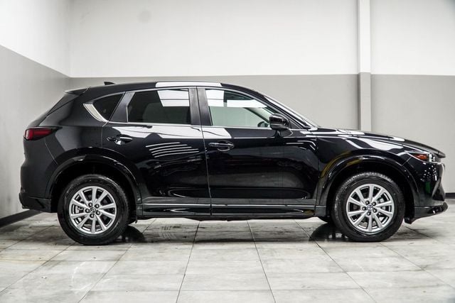 2025 Mazda CX-5 2.5 S Preferred Package AWD - 22977912 - 2