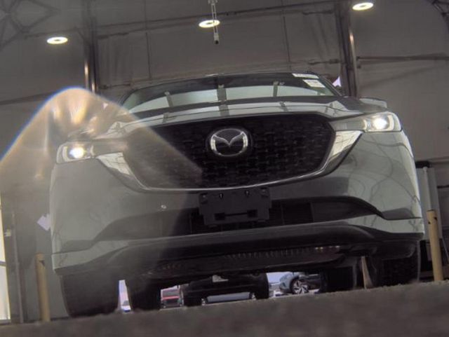 2025 Mazda CX-5 2.5 S Preferred Package AWD - 22985068 - 3