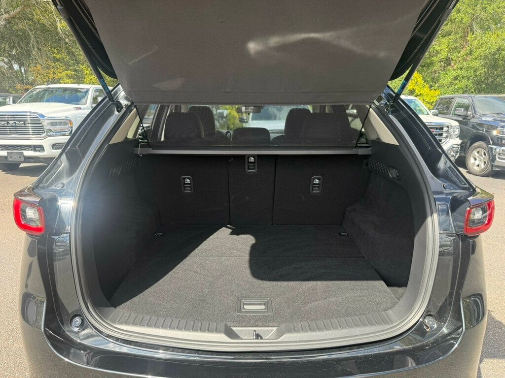 2025 Mazda CX-5 2.5 Select photo 8