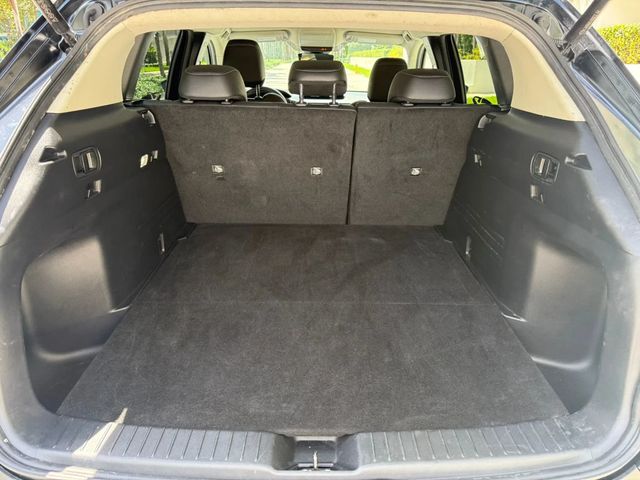 2025 Mazda CX-50 2.5 S Preferred Package AWD - 22910338 - 10