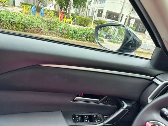 2025 Mazda CX-50 2.5 S Preferred Package AWD - 22972210 - 28