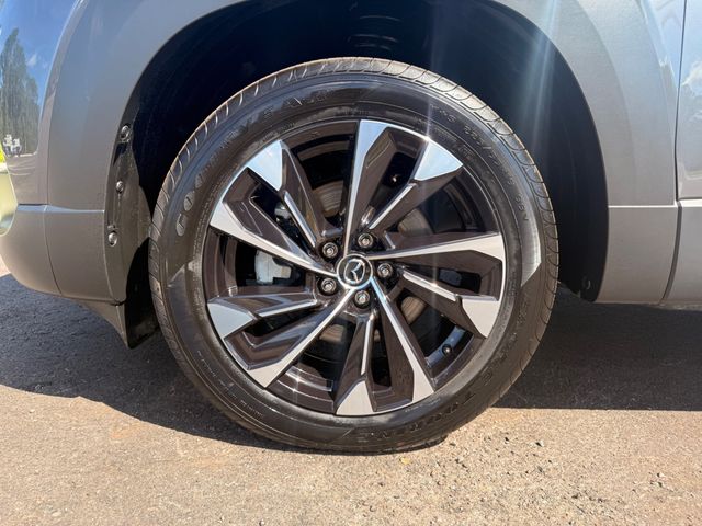 2025 Mazda CX-50 Hybrid PREMIUM PLUS PACKAGE AWD (MACHINE GREY METALLIC $595 VALUE) - 23043089 - 9