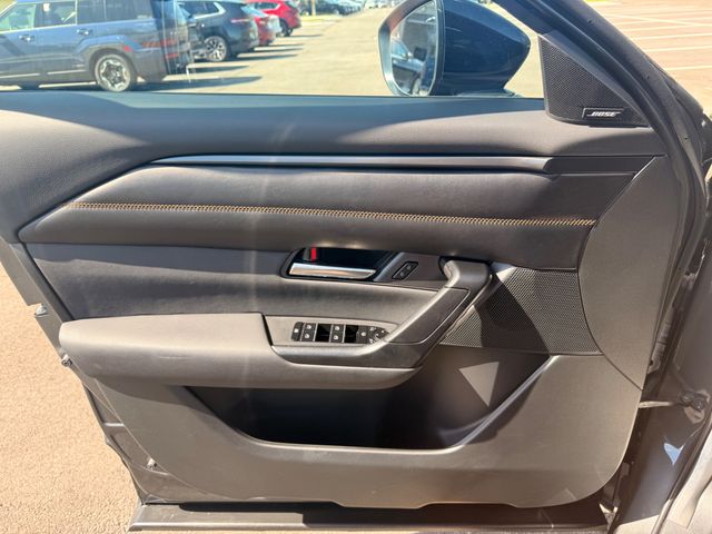2025 Mazda CX-50 Hybrid PREMIUM PLUS PACKAGE AWD (MACHINE GREY METALLIC $595 VALUE) - 23043089 - 4
