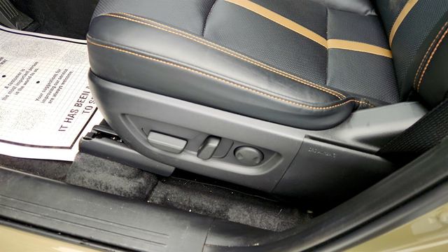 2025 Mazda CX-70 PHEV Premium Plus Package AWD with Destination Set - 22958197 - 11