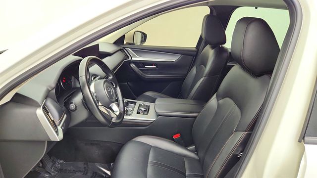 2025 Mazda CX-90 3.3 Turbo Preferred Package w/ 2nd Row Captain's Chairs - 23027403 - 19