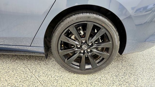 2025 Mazda Mazda3 Sedan 2.5 S Carbon Edition AWD - 23083476 - 8
