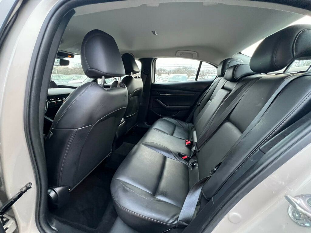 2025 Mazda Mazda3 Sedan 2.5 S Select Sport FWD - 22973658 - 9