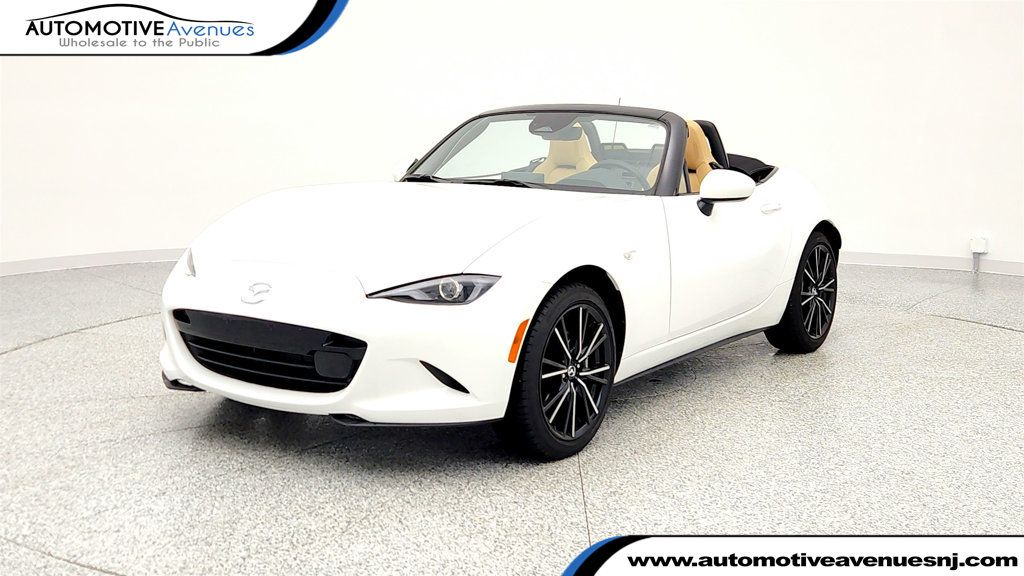 2025 Mazda MX-5 Miata Grand Touring Automatic with Nappa Leather - 22962097 | Video 1